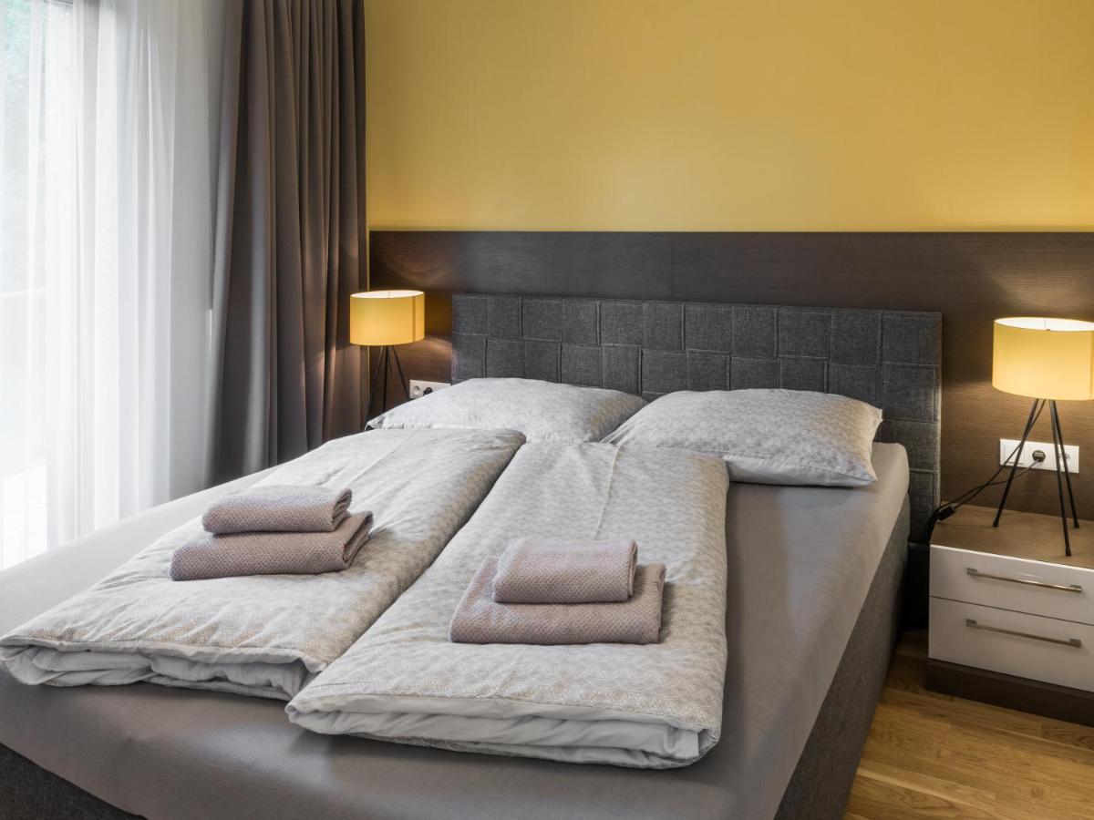 Suites And Apartments Medvedin Spindleruv Mlyn Exterior photo